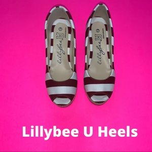 Lillybee U Wedge heels size 7.